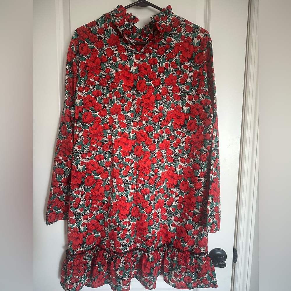 Red Floral Ruffle Hem Dress - Picture 2 of 4